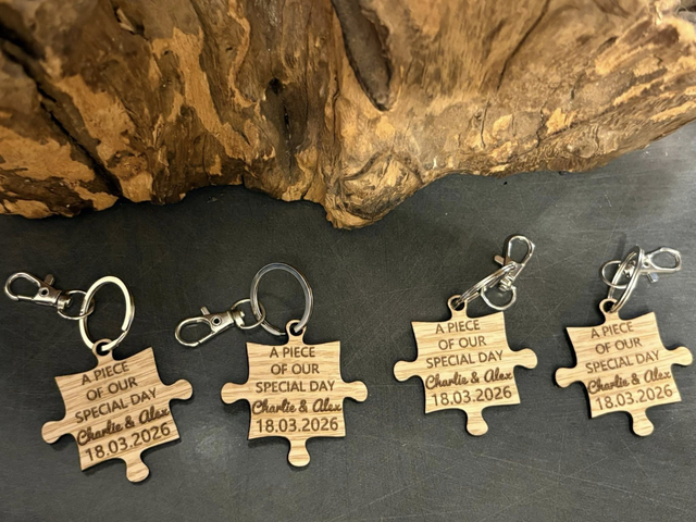 Personalised Wooden Puzzle Piece Keyring – Wedding Favours