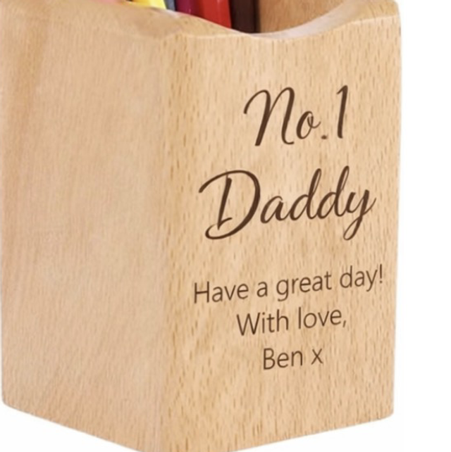 Personalised Engraved Wooden Pen Holder ✏️